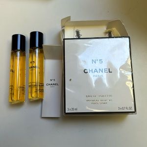 CHANEL No.5 Paris Eau De Toilette Vaporisateur De Sac Purse Spray in box NOS